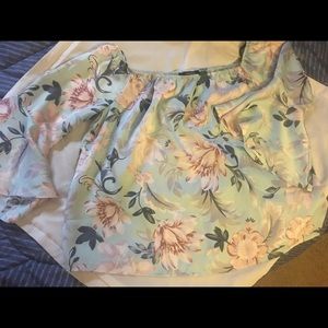 Forever21 Over the shoulder floral cropped top